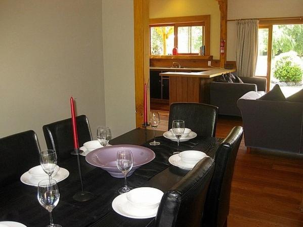 The Ski House On Miharo - Rangataua Holiday Home Охакуне Экстерьер фото